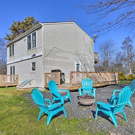 Peaceful Poconos Home With Lake And Pool Access! Long Pond Exterior foto